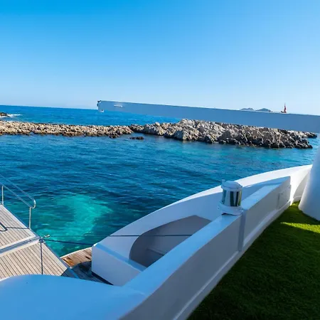 Hotel na wodzie Yalikavak Matilda Mega Yacth Bodrum